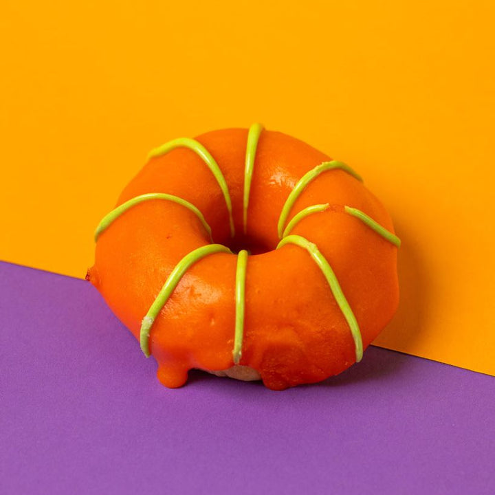 Confezione regalo di mini ciambelle di Halloween (VG)